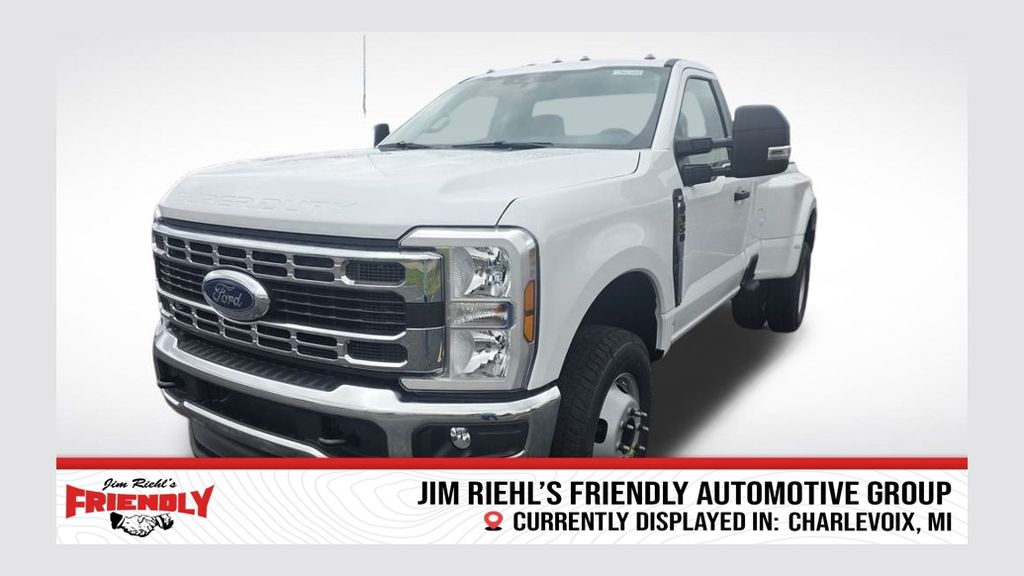 2026 Ford F-350 Super Duty XLT's photo
