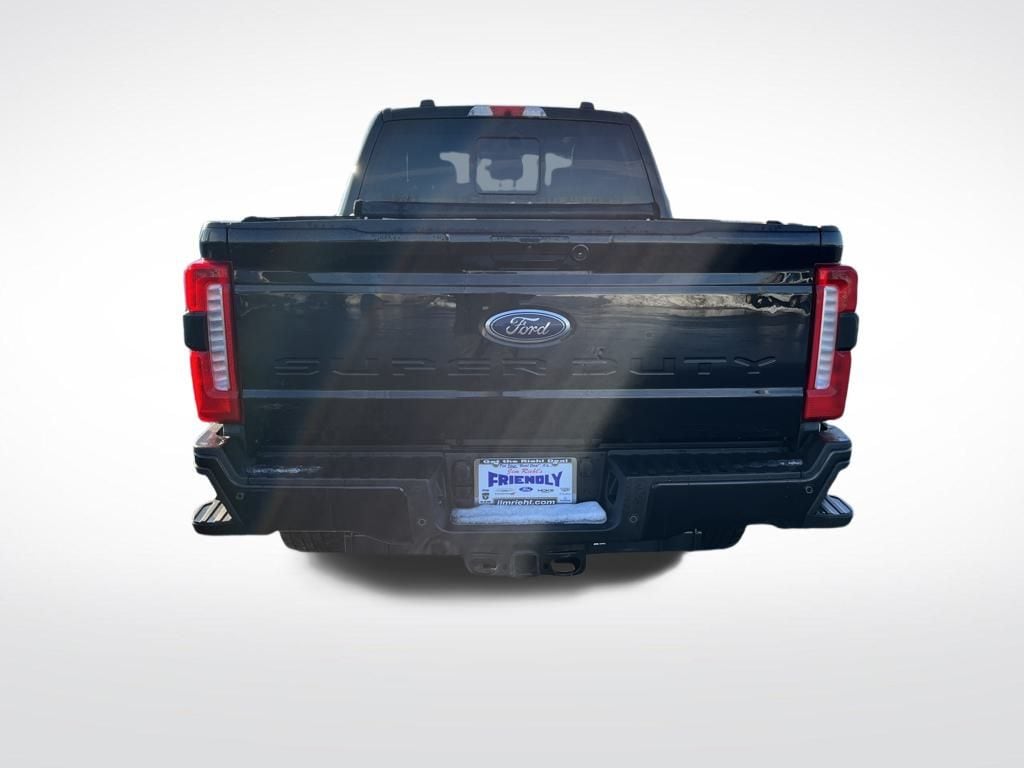 Used 2023 Ford F-250SD Lariat Truck Crew Cab