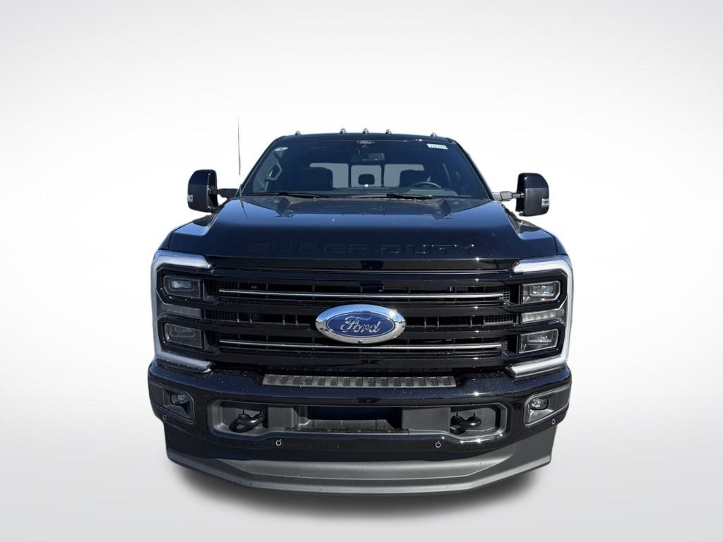 New 2026 Ford F-350SD Platinum Truck Crew Cab