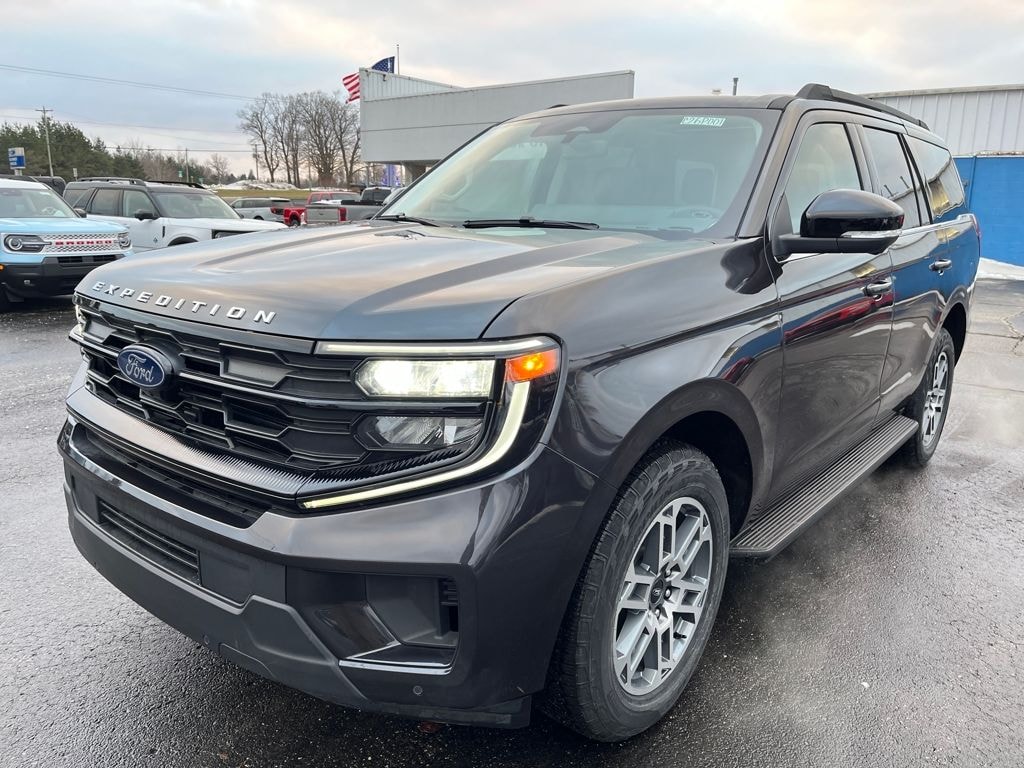 New 2026 Ford Expedition Active SUV