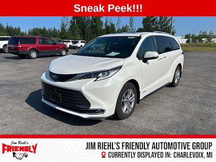 2021 Toyota Sienna Limited Van
