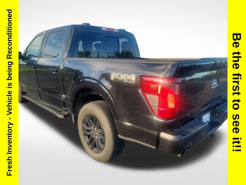2024 Ford F-150 XLT photo 3