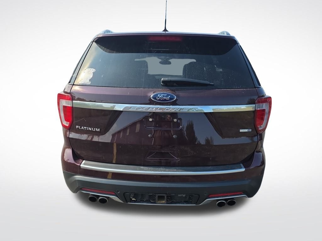 2018 Ford Explorer Platinum photo 3