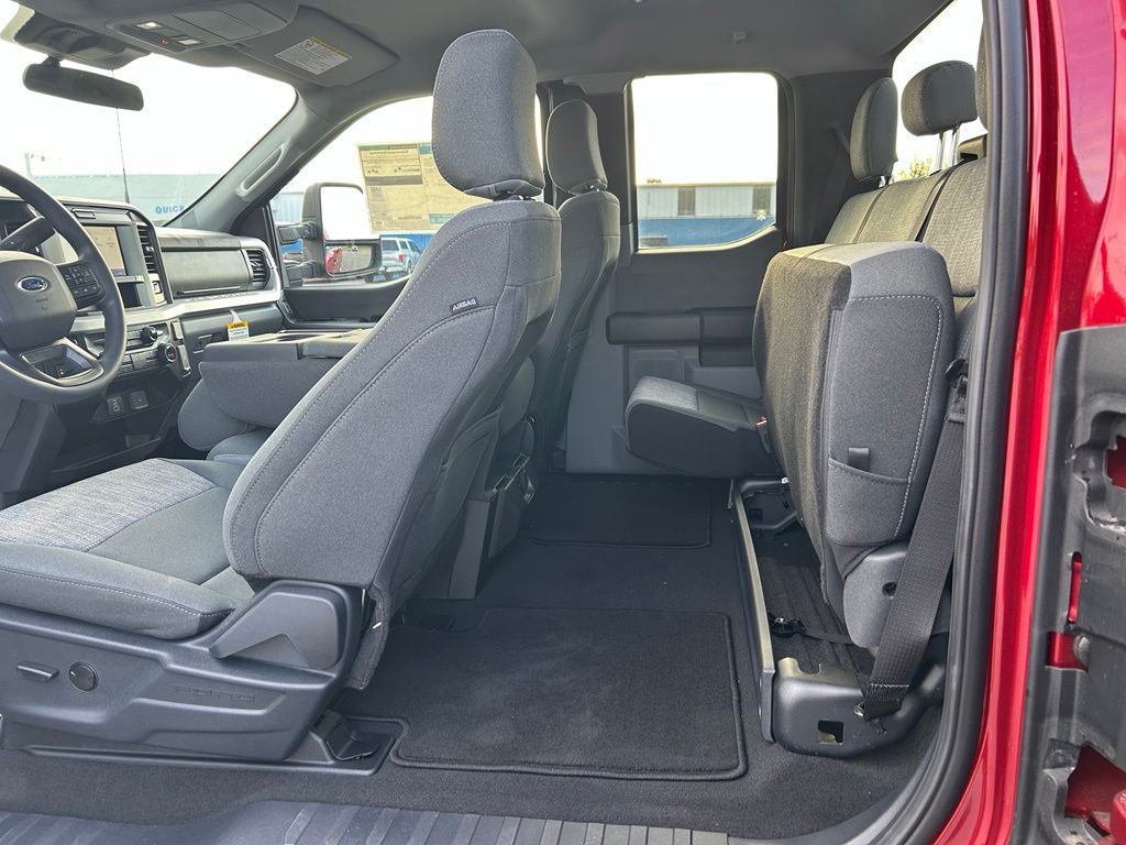 2026 Ford F-250 Super Duty XLT - Photo 37