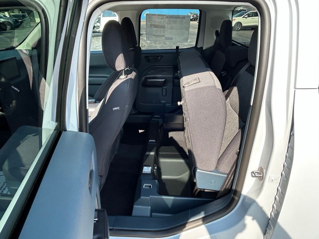 2025 Ford Maverick XLT - Photo 36