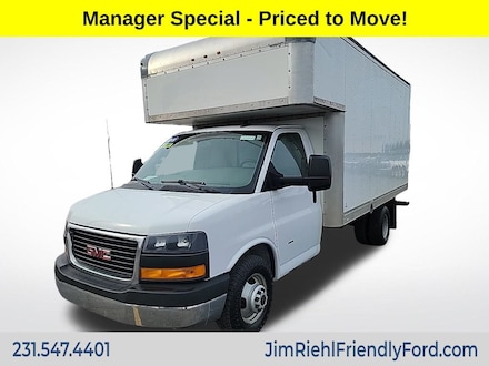2019 GMC Savana Cutaway Work Van Truck