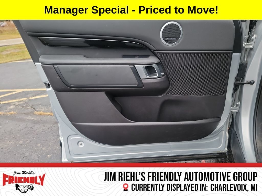 Used 2018 Land Rover Discovery SE SUV