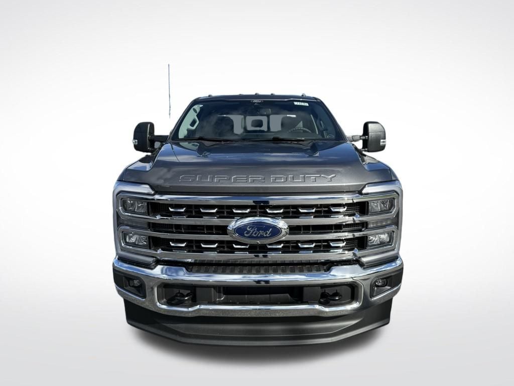New 2026 Ford F-350SD XLT Truck Crew Cab