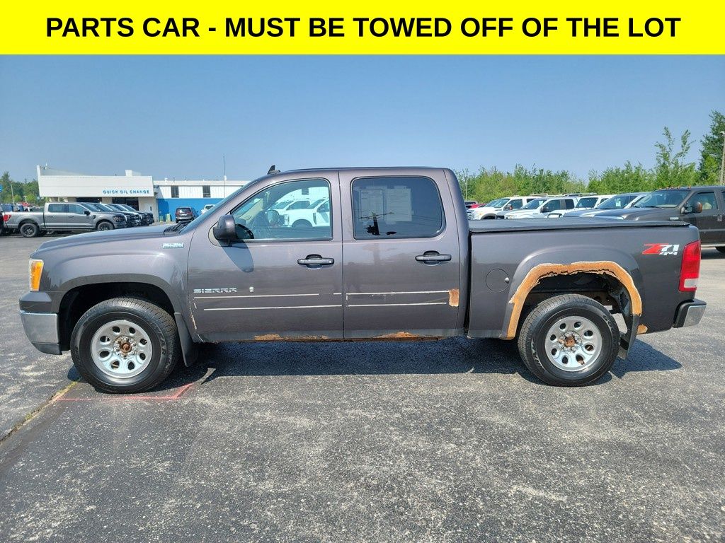 Used 2010 GMC Sierra 1500 SLE with VIN 3GTRKVE31AG157969 for sale in Charlevoix, MI