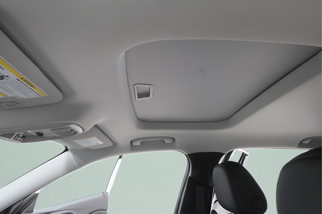 2026 Chevrolet Trax LT - Photo 10