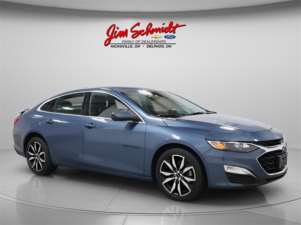 2024 Chevrolet Malibu RS's photo