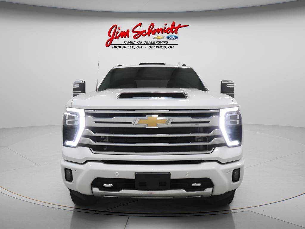 Used 2025 Chevrolet Silverado 3500 HD High Country Truck Crew Cab