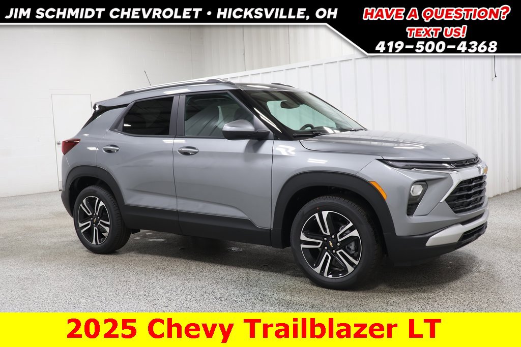 2025 Chevrolet Trailblazer LT's photo