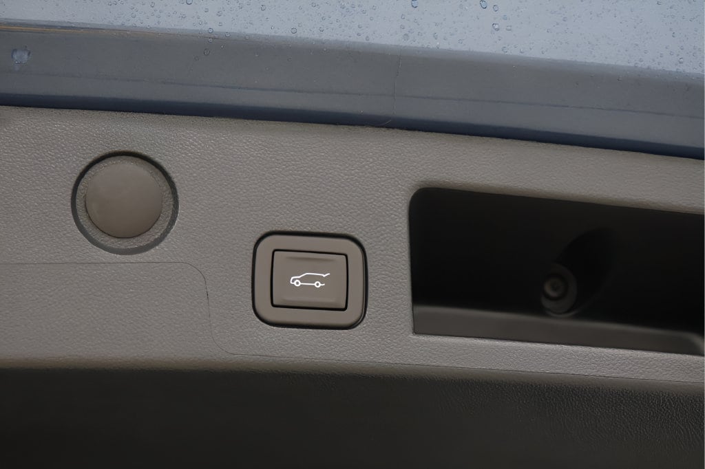2027 Chevrolet Equinox LT - Photo 29