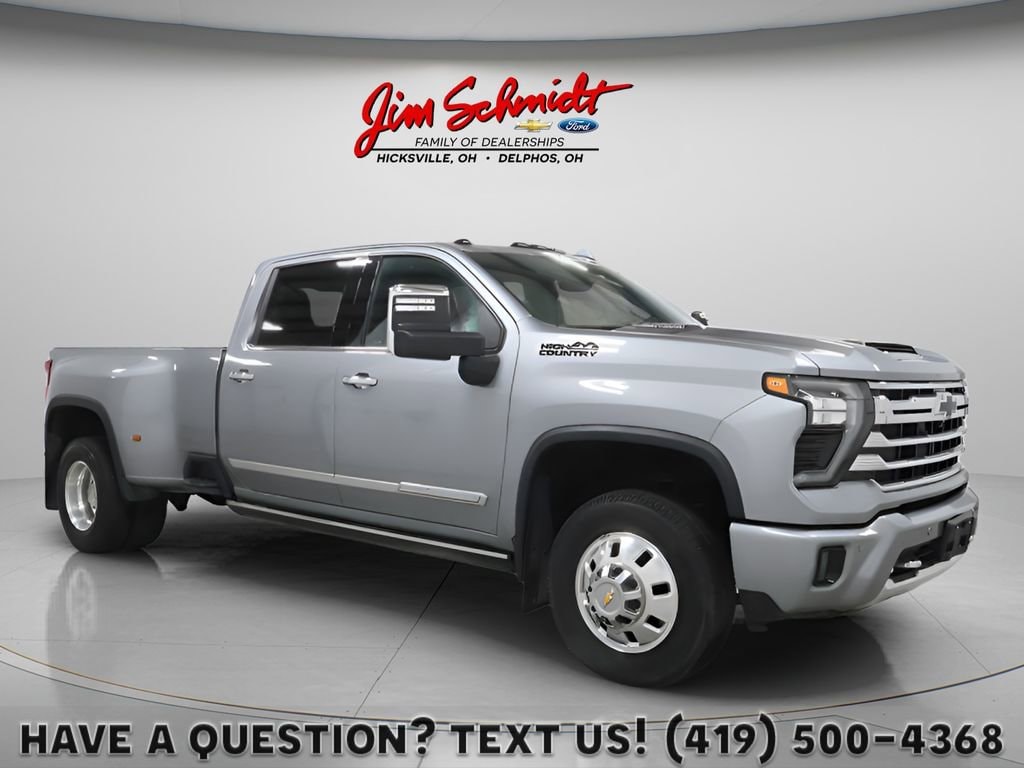Used 2025 Chevrolet Silverado 3500 HD High Country DRW Truck Crew Cab