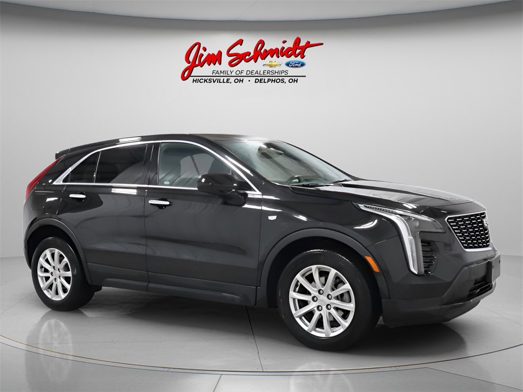 2023 Cadillac XT4 Luxury's photo