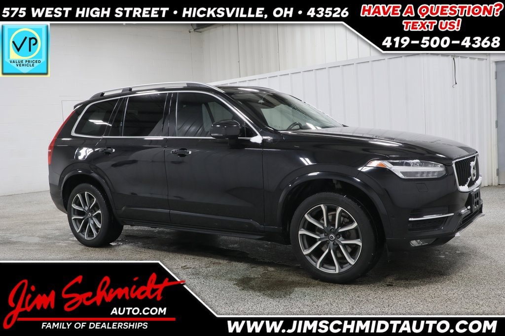 2018 Volvo XC90 Momentum's photo