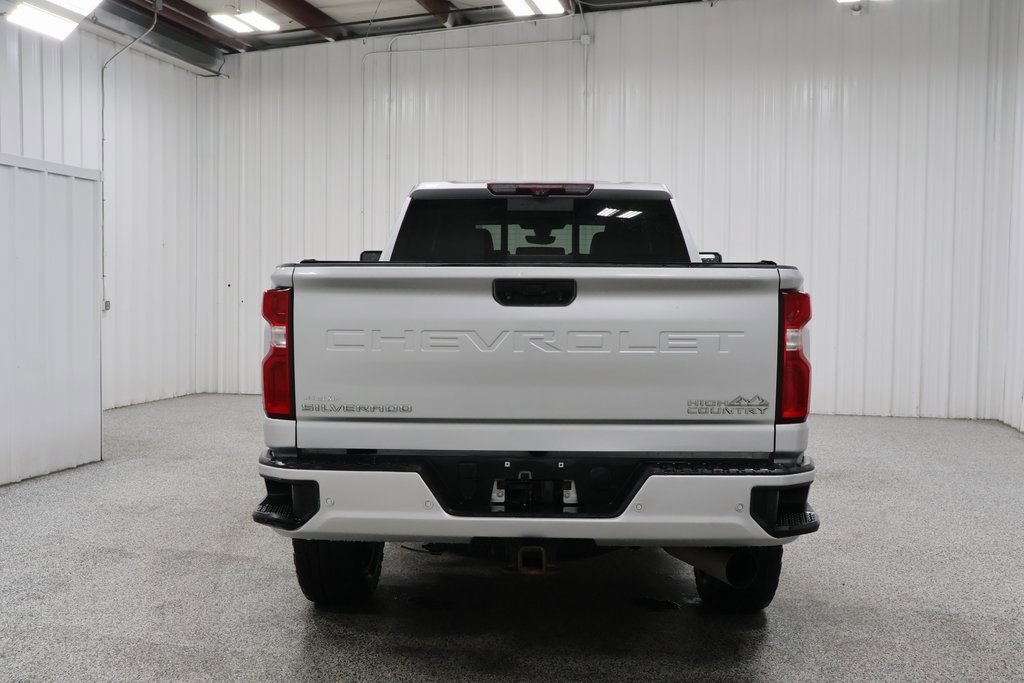 2021 Chevrolet Silverado 2500HD High Country photo 4