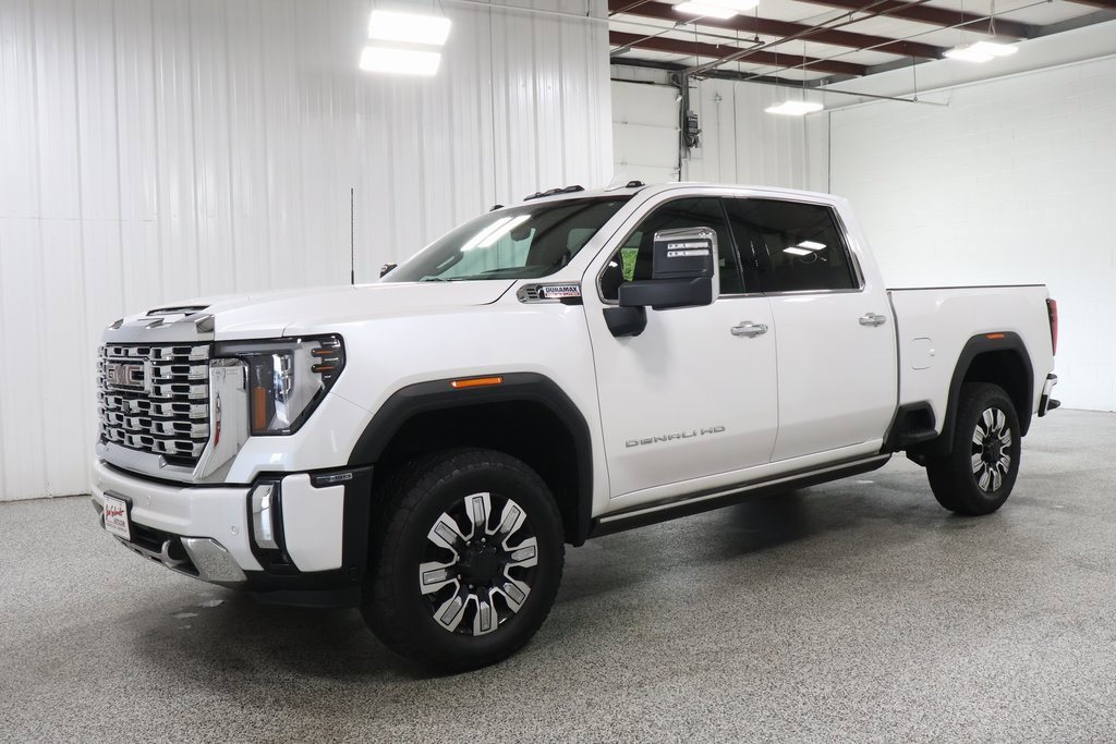 2024 Gmc Sierra HD Denali photo 2