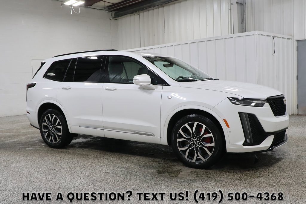 2023 Cadillac XT6 Sport's photo