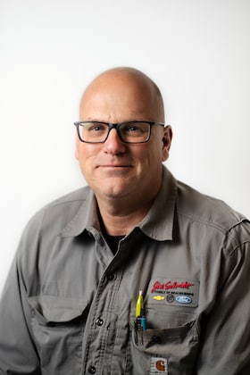 Staff member SCOTT MALFAIT from ID_6179a6bee391