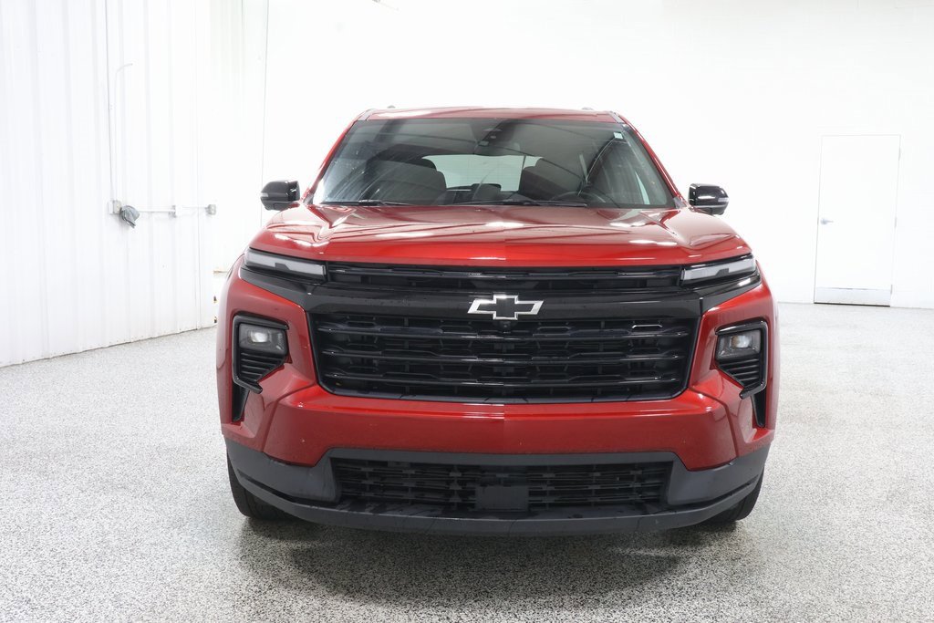 2024 Chevrolet Traverse photo 3