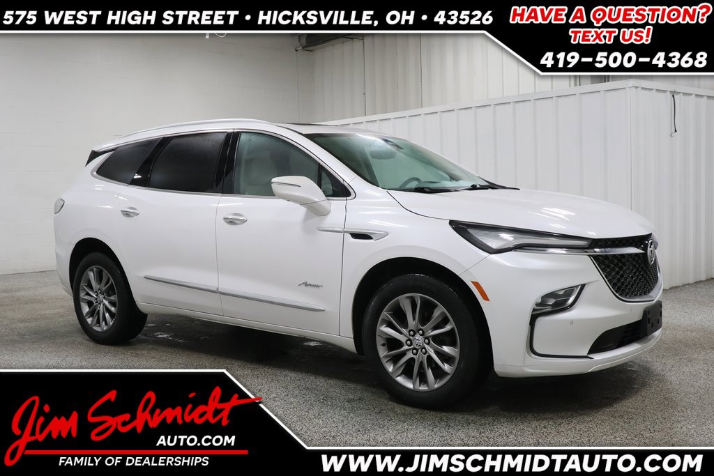 2023 Buick Enclave Avenir's photo