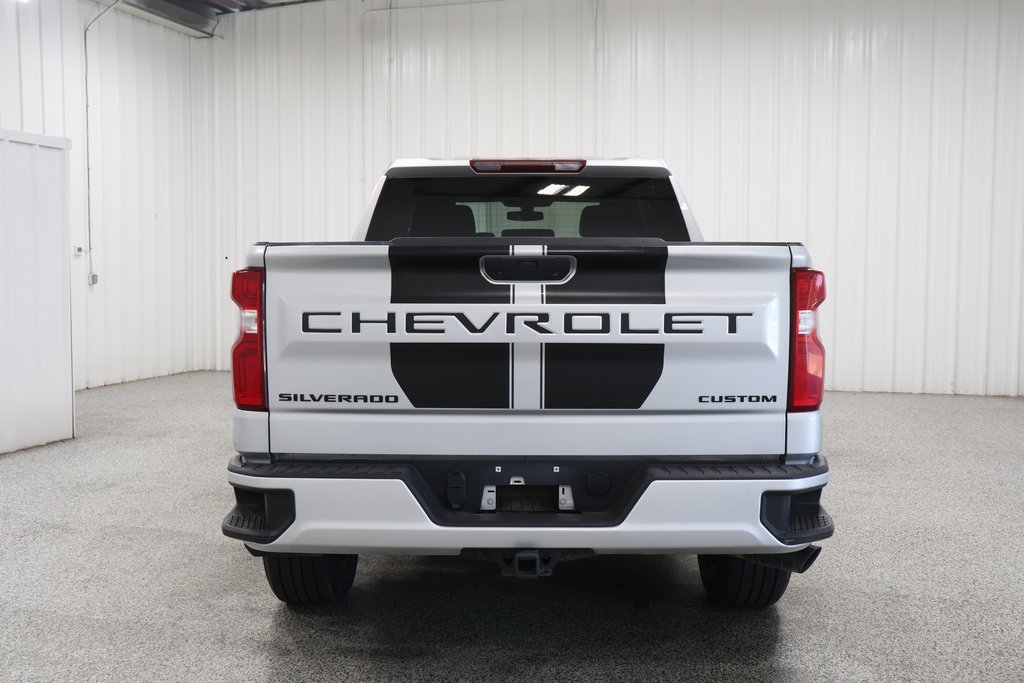 2022 Chevrolet Silverado 1500 Custom photo 4