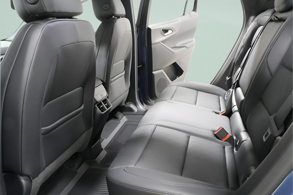 2026 Chevrolet Equinox LT - Photo 27