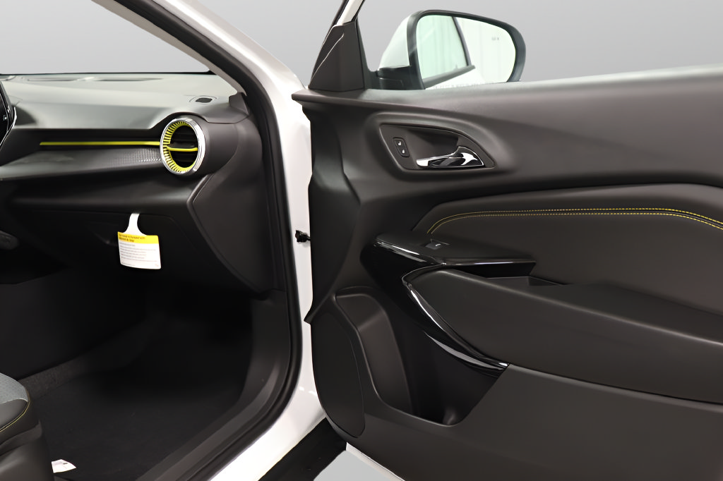 2026 Chevrolet Trax LT - Photo 29