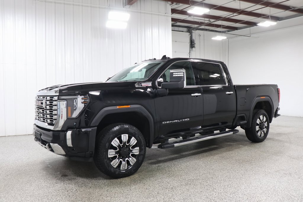 2024 Gmc Sierra 2500 HD Denali photo 2