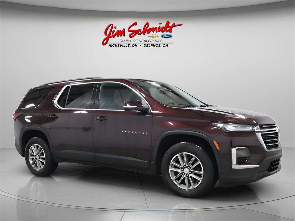 Used 2023 Chevrolet Traverse LT Cloth SUV