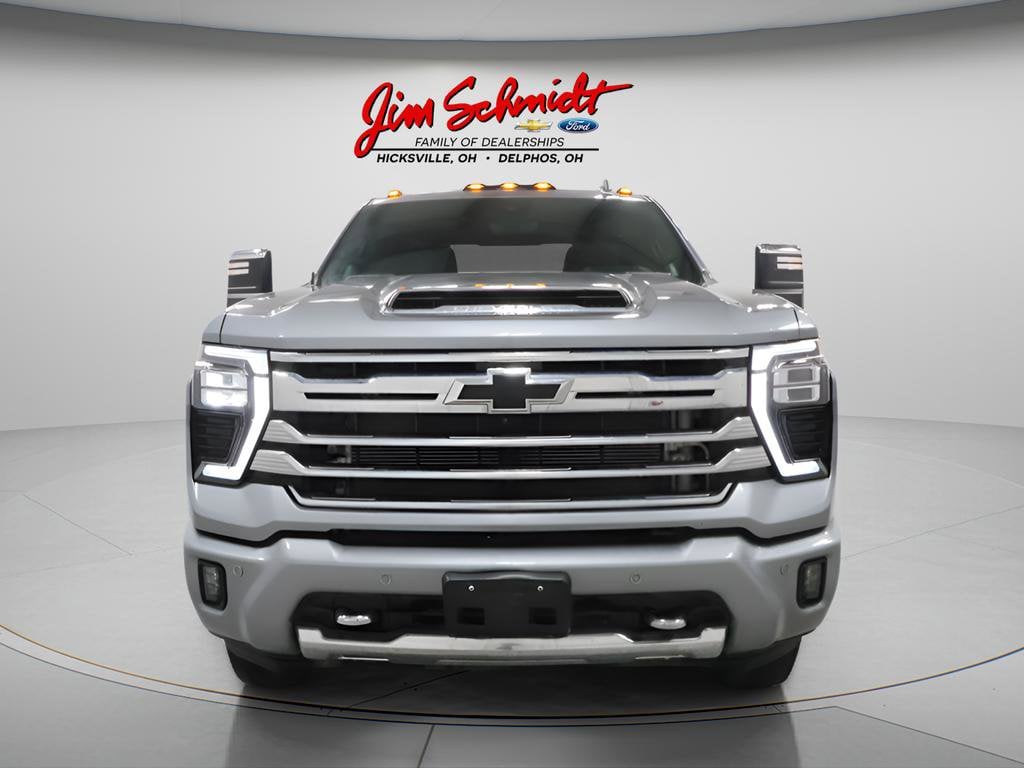 Used 2025 Chevrolet Silverado 3500 HD High Country DRW Truck Crew Cab