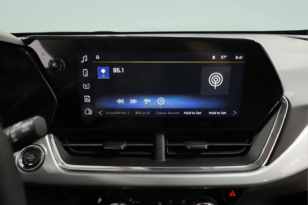2026 Chevrolet Trax LT - Photo 10