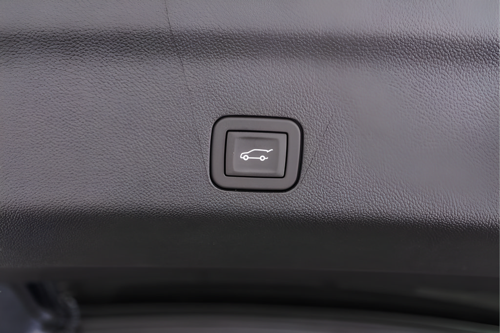 2026 Chevrolet Tahoe Premier - Photo 40