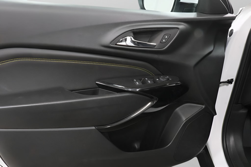 2026 Chevrolet Trax LT - Photo 21
