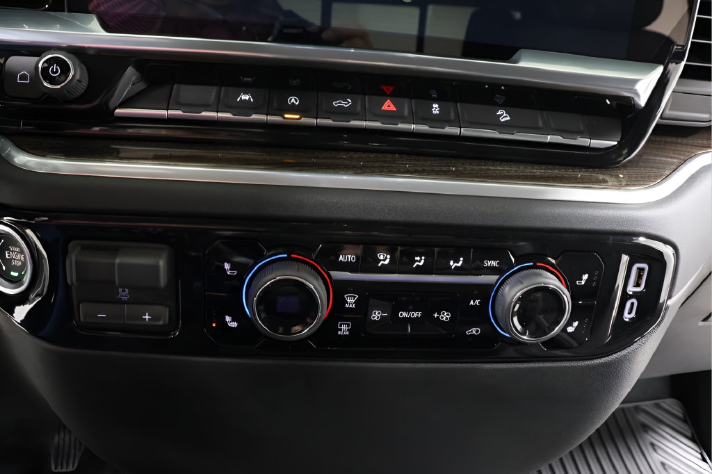 2026 Chevrolet Silverado 1500 LT - Photo 9