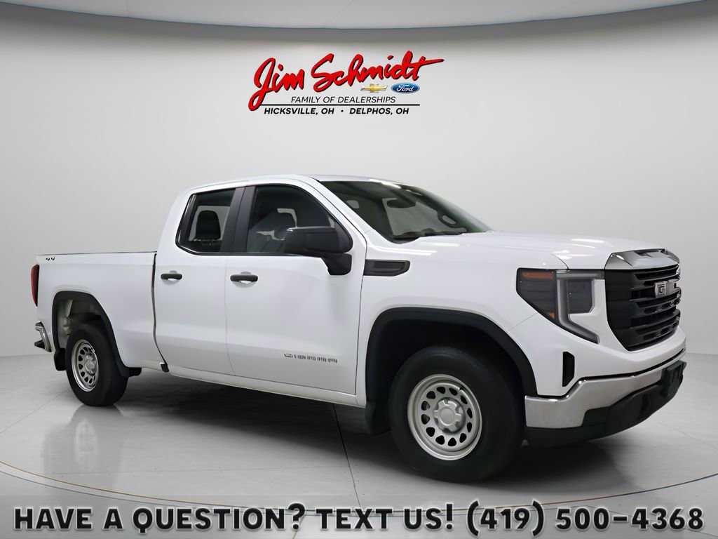 2023 GMC Sierra Pro 4WD Double Cab Standard Box's photo