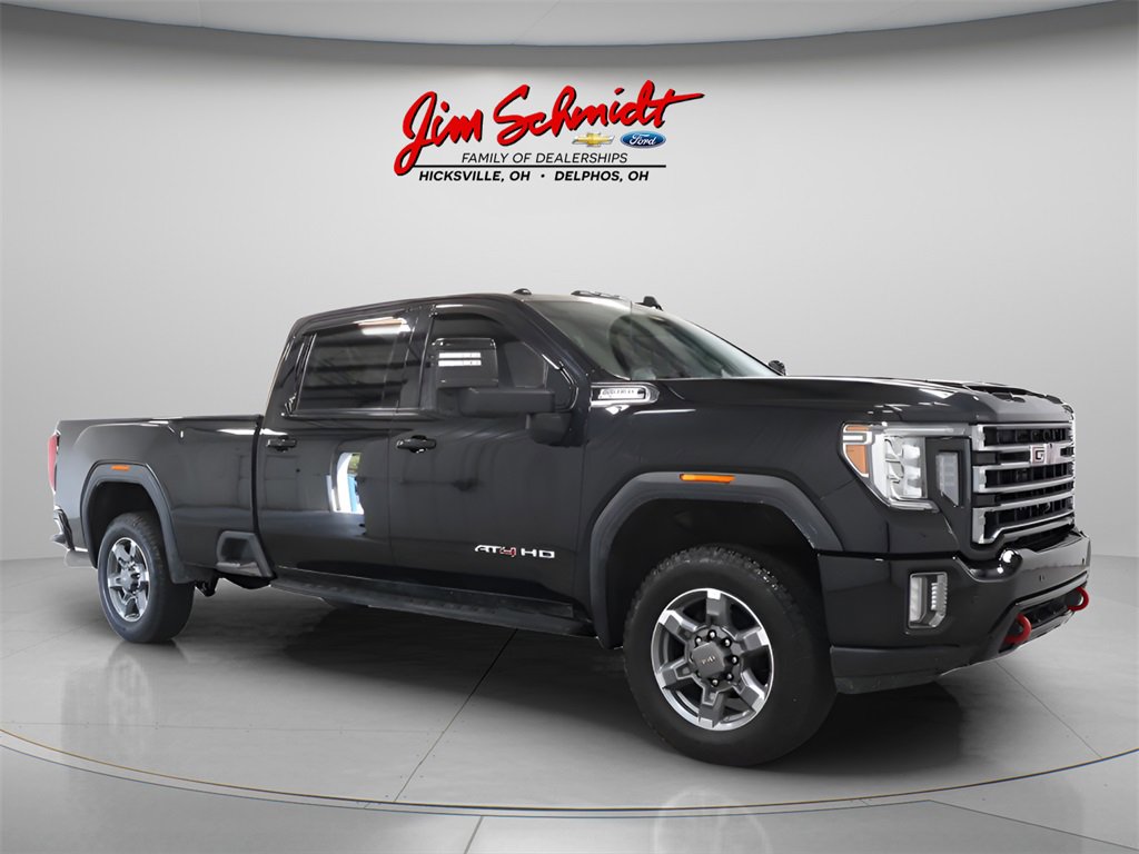 2022 GMC Sierra 2500HD AT4's photo