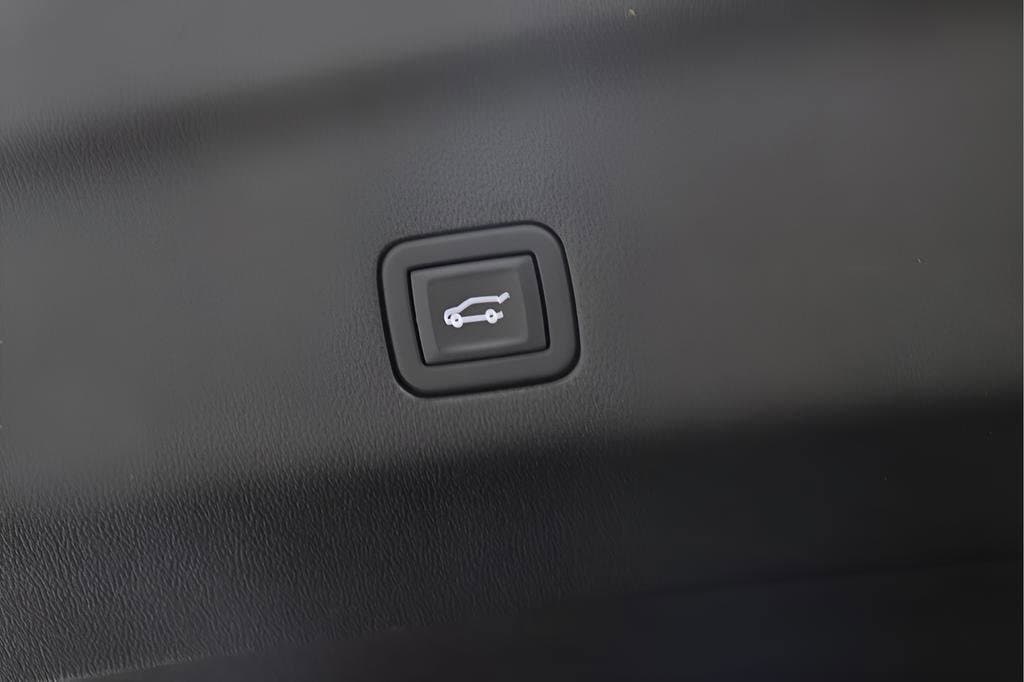 2024 Cadillac Escalade ESV Sport Platinum - Photo 34
