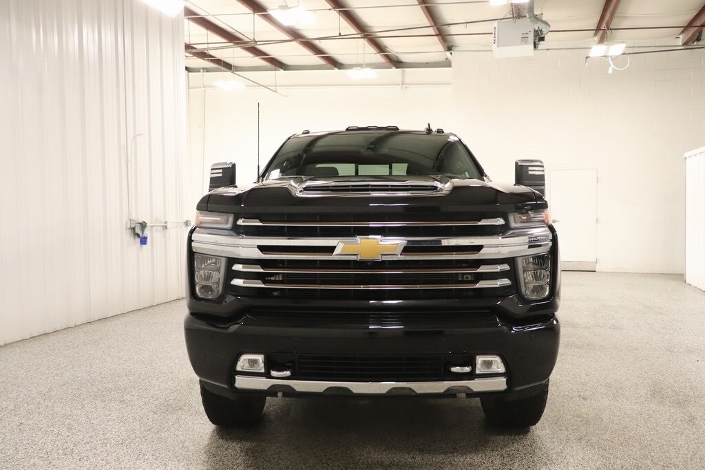 Used 2022 Chevrolet Silverado 3500HD High Country with VIN 2GC4YVEY6N1223970 for sale in Hicksville, OH