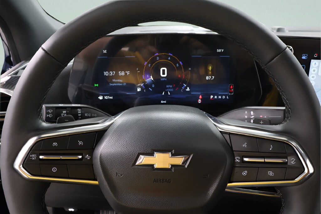 2027 Chevrolet Equinox LT - Photo 14