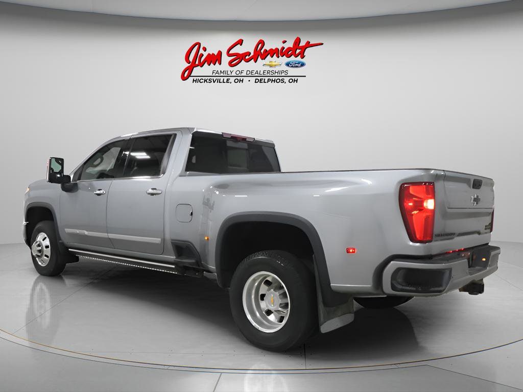 Used 2025 Chevrolet Silverado 3500 HD High Country DRW Truck Crew Cab