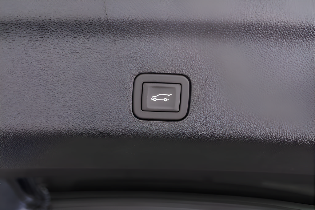 2026 Chevrolet Tahoe Premier - Photo 38
