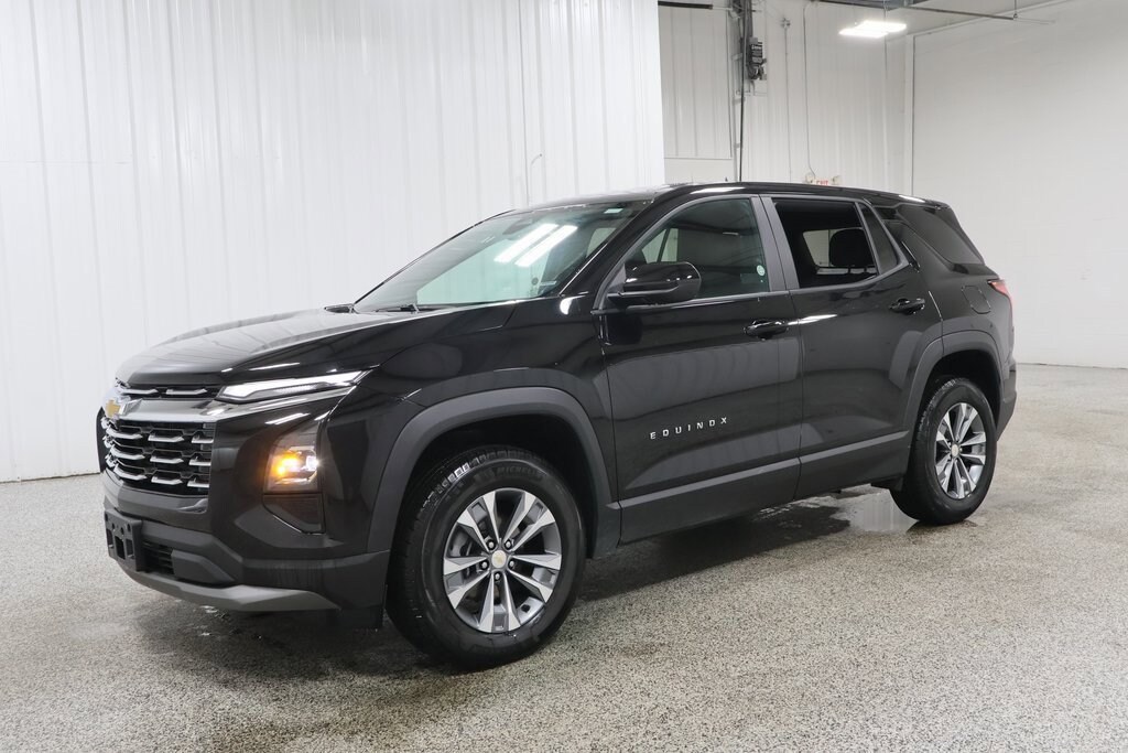 Used 2025 Chevrolet Equinox LT SUV