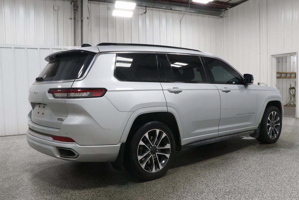 2024 Jeep Grand Cherokee Overland photo 4