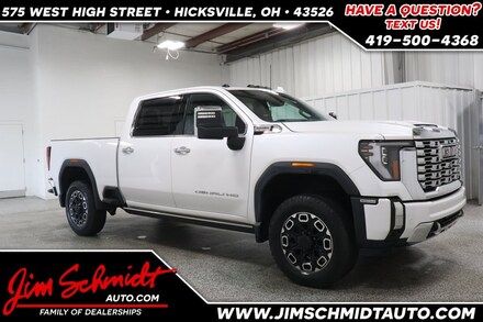 2024 GMC Sierra 3500 HD Denali Truck Crew Cab