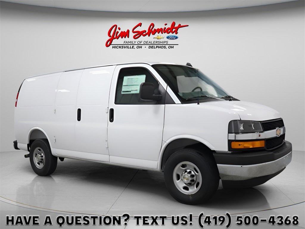2025 Chevrolet Express Cargo Work Van's photo