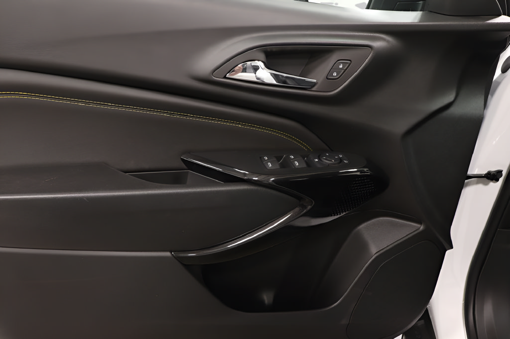 2026 Chevrolet Trax LT - Photo 19