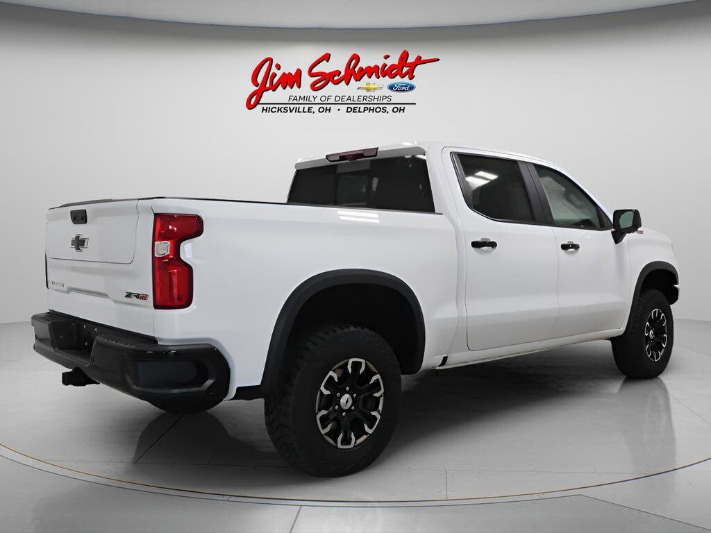 2024 Chevrolet Silverado 1500 ZR2 - Photo 6